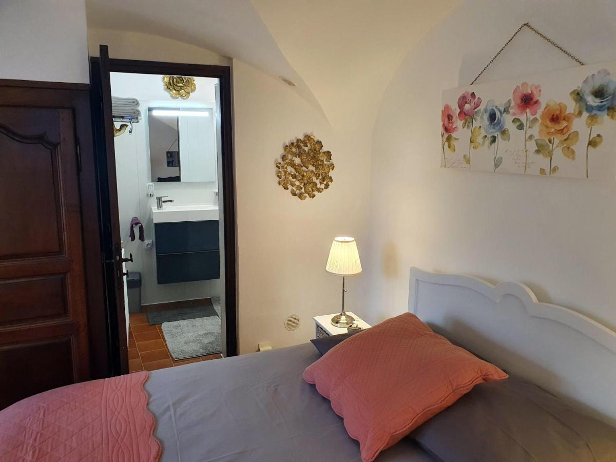 La Chambre D'Hotes Du Cladan LʼÉpine Εξωτερικό φωτογραφία